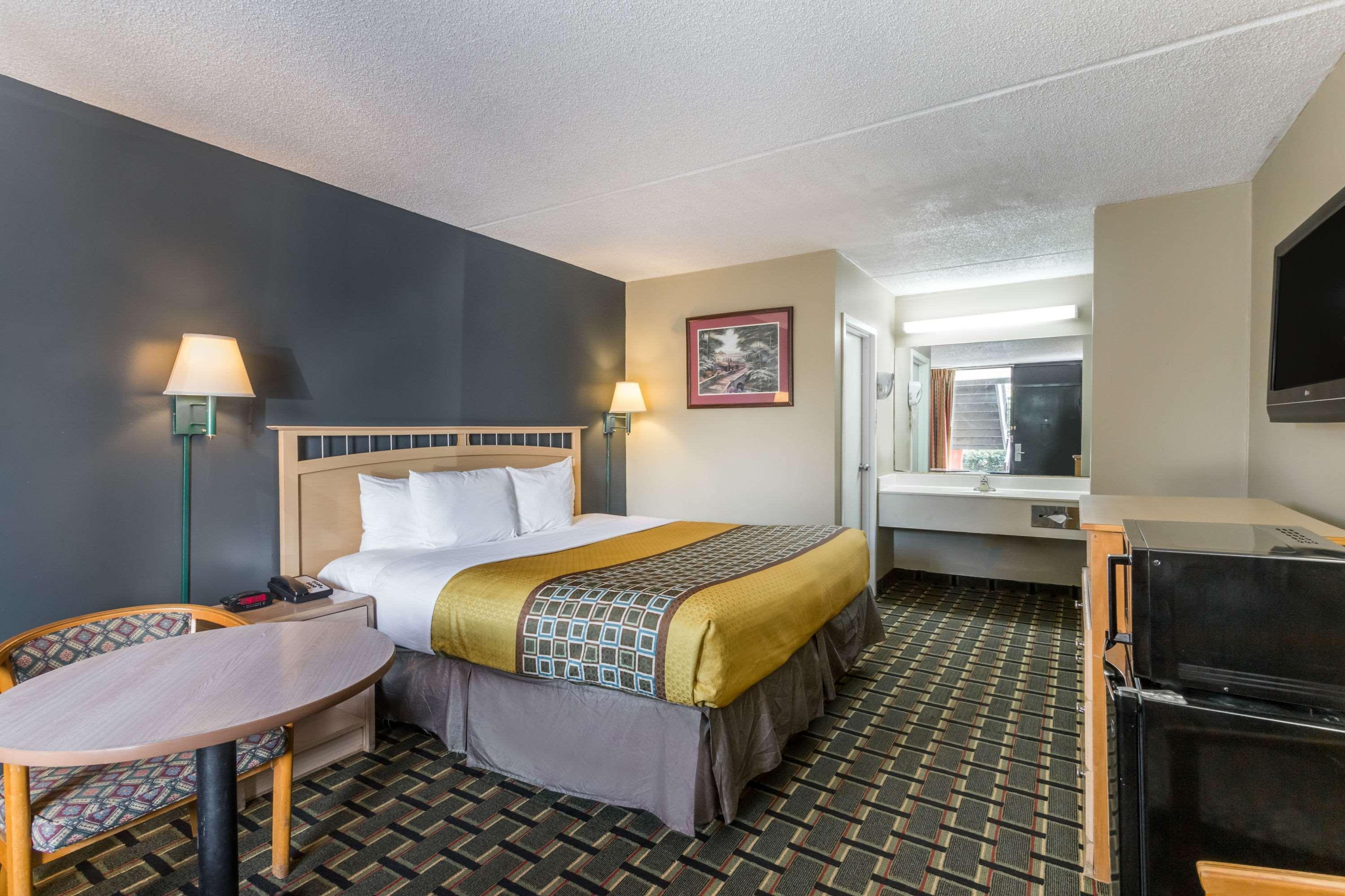 Travelodge By Wyndham Savannah Area/Richmond Hill Exteriér fotografie