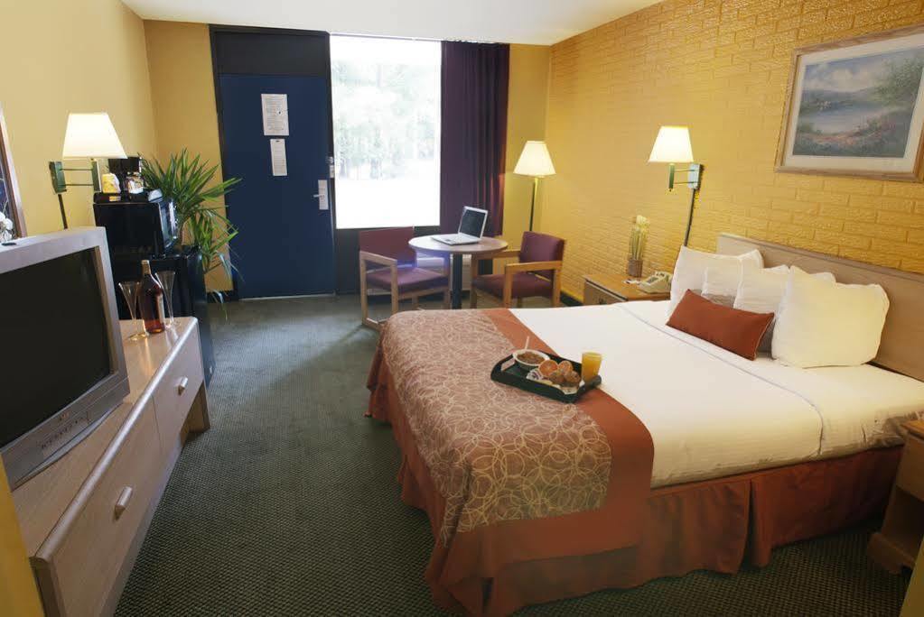 Travelodge By Wyndham Savannah Area/Richmond Hill Exteriér fotografie